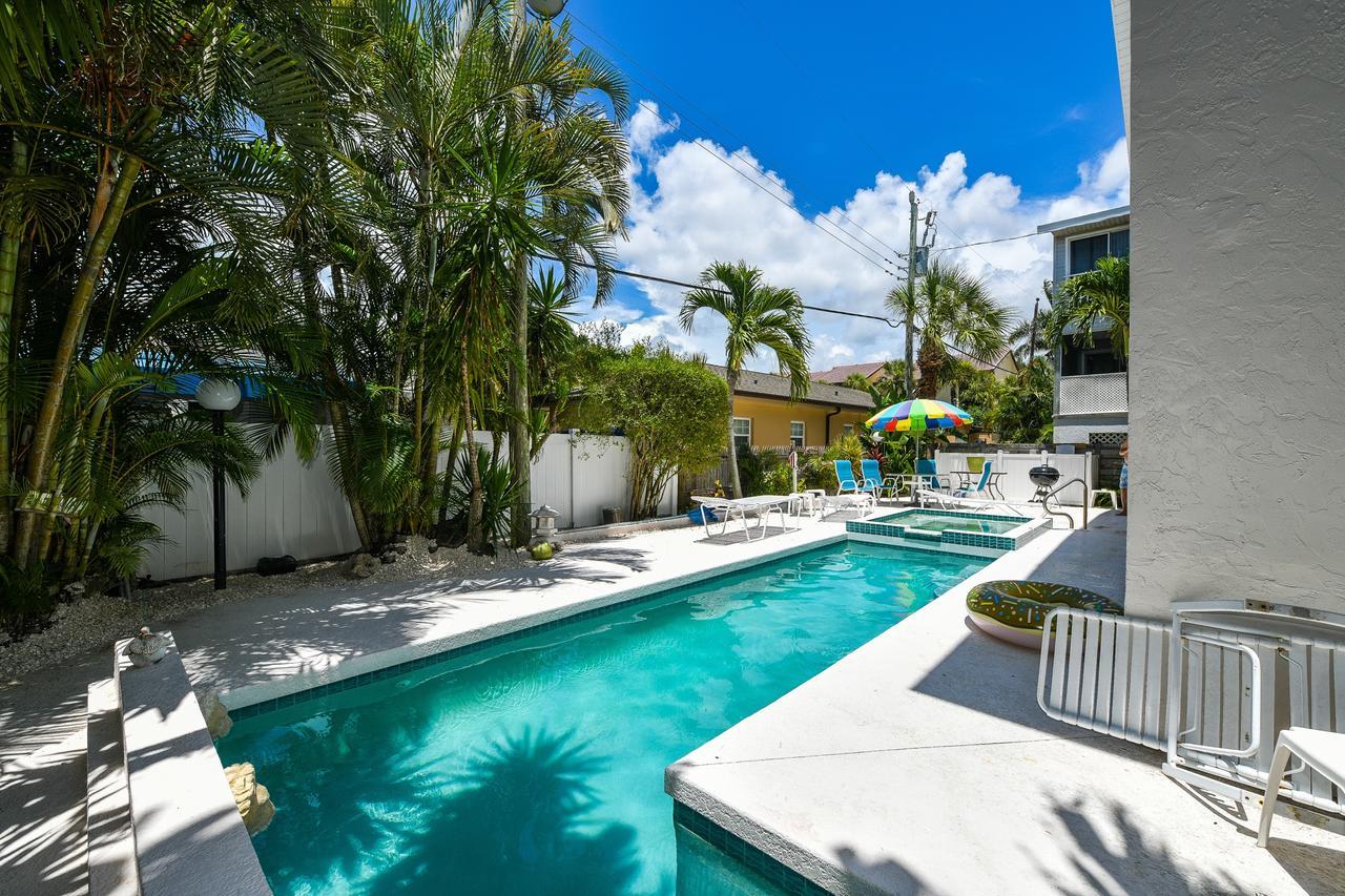 Ljs Cottages On Siesta Key By Beachside Management Eksteriør billede